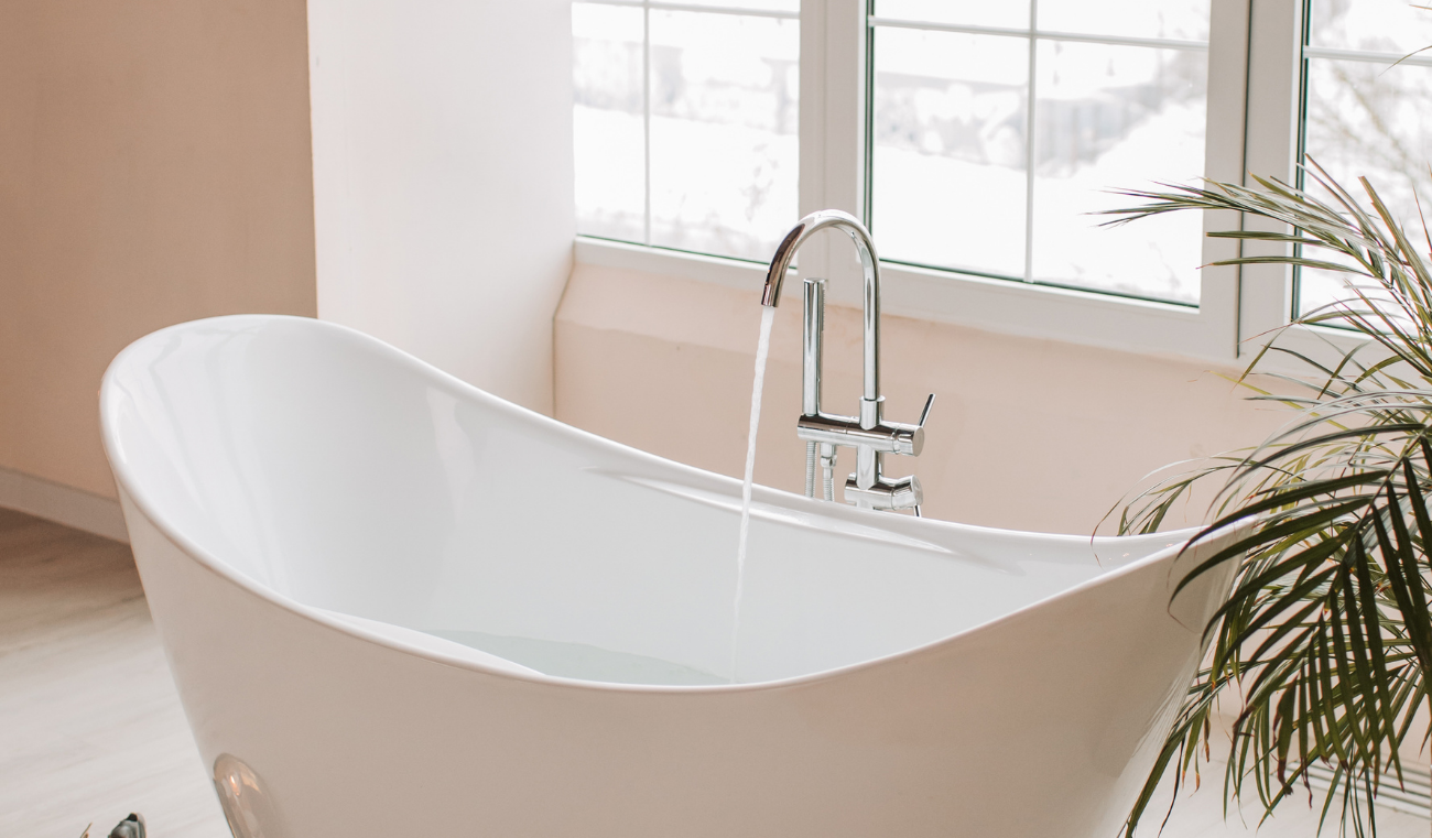 Bagno moderno: idee e soluzioni per uno spazio funzionale e rilassante